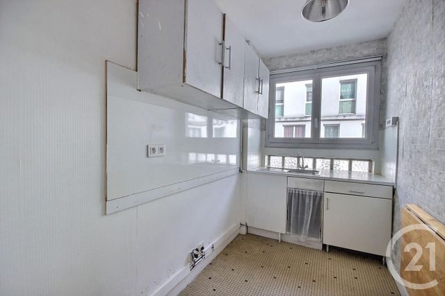 Afficher la photo en grand Appartement F2 à louer - 2 pièces - 43.71 m2 - BOULOGNE BILLANCOURT - 92 - ILE-DE-FRANCE - Century 21 Prestimmo Conseil