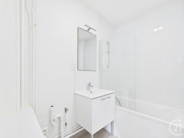 Appartement F2 à louer - 2 pièces - 34.39 m2 - BOULOGNE BILLANCOURT - 92 - ILE-DE-FRANCE - Century 21 Prestimmo Conseil