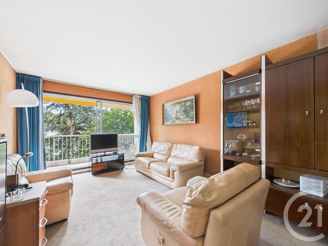 Afficher la photo en grand Appartement T3 à vendre - 3 pièces - 62.42 m2 - BOULOGNE BILLANCOURT - 92 - ILE-DE-FRANCE - Century 21 Prestimmo Conseil