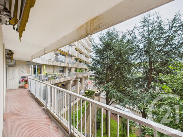 Afficher la photo en grand Appartement T3 à vendre - 3 pièces - 62.42 m2 - BOULOGNE BILLANCOURT - 92 - ILE-DE-FRANCE - Century 21 Prestimmo Conseil