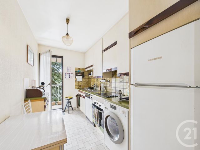 Afficher la photo en grand Appartement T3 à vendre - 3 pièces - 62.42 m2 - BOULOGNE BILLANCOURT - 92 - ILE-DE-FRANCE - Century 21 Prestimmo Conseil