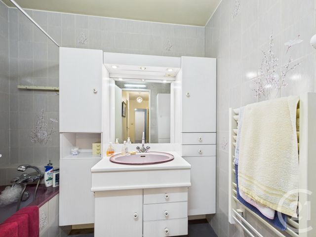 Afficher la photo en grand Appartement T3 à vendre - 3 pièces - 62.42 m2 - BOULOGNE BILLANCOURT - 92 - ILE-DE-FRANCE - Century 21 Prestimmo Conseil