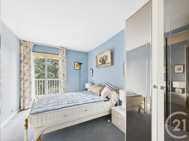 Afficher la photo en grand Appartement T3 à vendre - 3 pièces - 62.42 m2 - BOULOGNE BILLANCOURT - 92 - ILE-DE-FRANCE - Century 21 Prestimmo Conseil