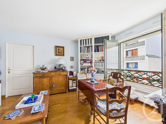 Afficher la photo en grand Appartement T1 à vendre - 1 pièce - 34.34 m2 - BOULOGNE BILLANCOURT - 92 - ILE-DE-FRANCE - Century 21 Prestimmo Conseil