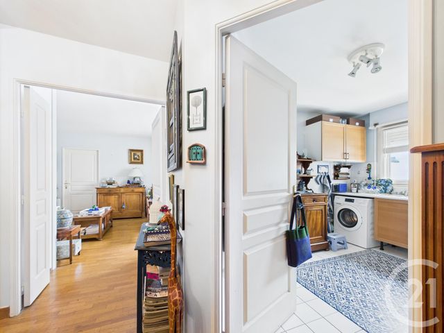 Afficher la photo en grand Appartement T1 à vendre - 1 pièce - 34.34 m2 - BOULOGNE BILLANCOURT - 92 - ILE-DE-FRANCE - Century 21 Prestimmo Conseil