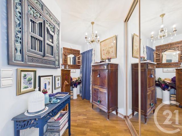 Afficher la photo en grand Appartement T1 à vendre - 1 pièce - 34.34 m2 - BOULOGNE BILLANCOURT - 92 - ILE-DE-FRANCE - Century 21 Prestimmo Conseil