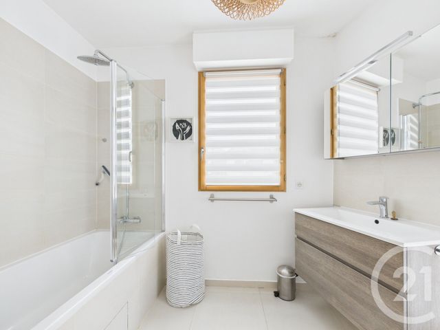 Appartement F4 à louer - 4 pièces - 88.53 m2 - BOULOGNE BILLANCOURT - 92 - ILE-DE-FRANCE - Century 21 Prestimmo Conseil