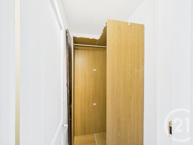 Appartement F3 à louer - 4 pièces - 87.93 m2 - PARIS - 75016 - ILE-DE-FRANCE - Century 21 Prestimmo Conseil