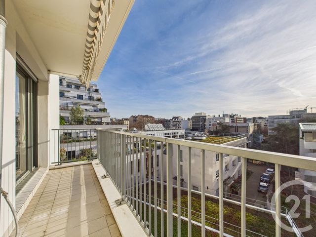 Appartement T4 à louer - 4 pièces - 92.72 m2 - BOULOGNE BILLANCOURT - 92 - ILE-DE-FRANCE - Century 21 Prestimmo Conseil