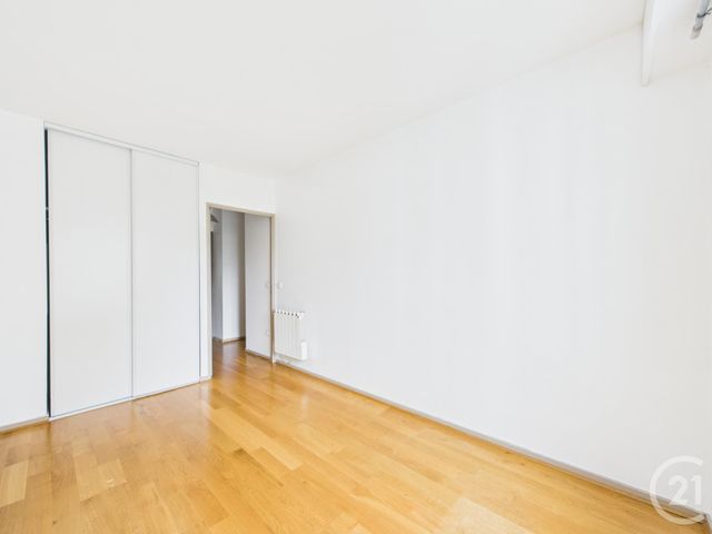 Afficher la photo en grand Appartement T3 à louer - 3 pièces - 68.23 m2 - BOULOGNE BILLANCOURT - 92 - ILE-DE-FRANCE - Century 21 Prestimmo Conseil