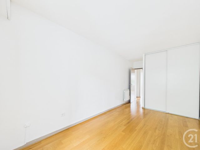 Afficher la photo en grand Appartement T3 à louer - 3 pièces - 68.23 m2 - BOULOGNE BILLANCOURT - 92 - ILE-DE-FRANCE - Century 21 Prestimmo Conseil