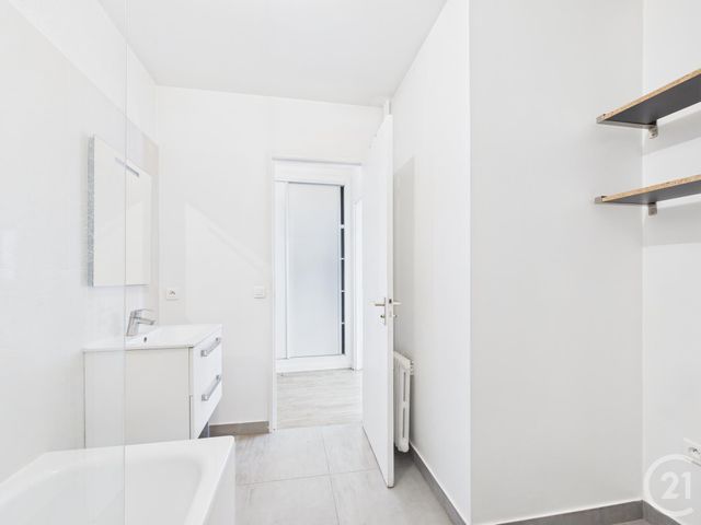 Appartement F2 à louer - 2 pièces - 35.64 m2 - BOULOGNE BILLANCOURT - 92 - ILE-DE-FRANCE - Century 21 Prestimmo Conseil