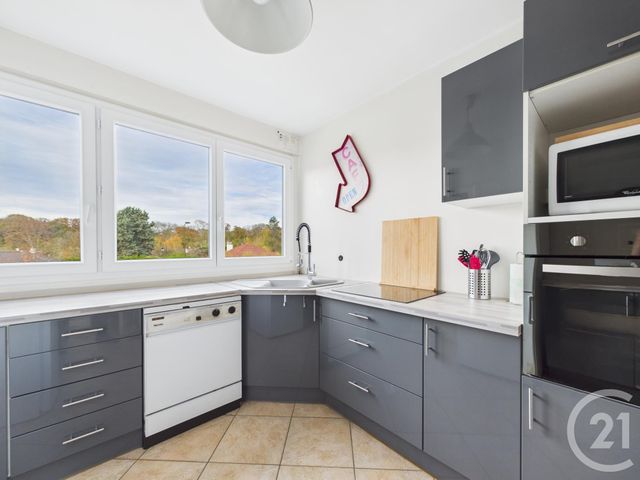 Appartement T3 à louer - 3 pièces - 61.78 m2 - VELIZY VILLACOUBLAY - 78 - ILE-DE-FRANCE - Century 21 Prestimmo Conseil