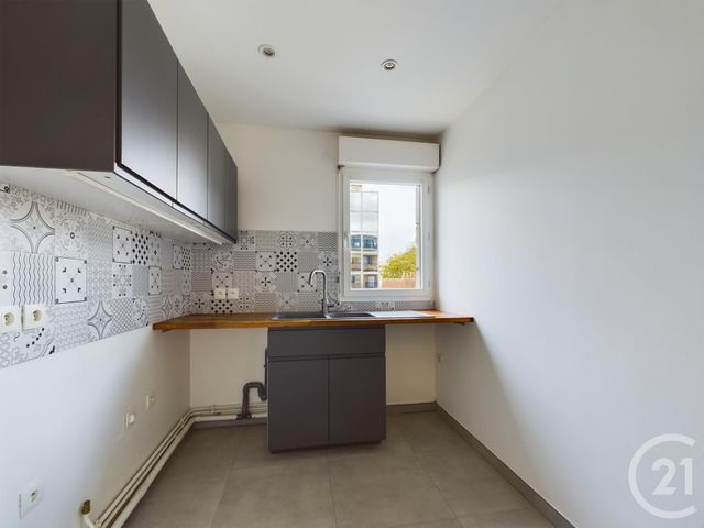 Appartement F2 à louer - 2 pièces - 52.05 m2 - BOULOGNE BILLANCOURT - 92 - ILE-DE-FRANCE - Century 21 Prestimmo Conseil