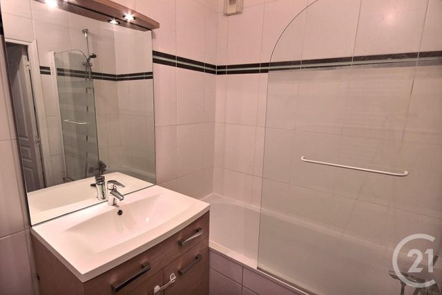 Appartement F3 à louer - 3 pièces - 70.35 m2 - BOULOGNE BILLANCOURT - 92 - ILE-DE-FRANCE - Century 21 Prestimmo Conseil
