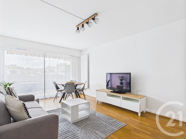 Appartement F2 à louer - 2 pièces - 47.69 m2 - BOULOGNE BILLANCOURT - 92 - ILE-DE-FRANCE - Century 21 Prestimmo Conseil
