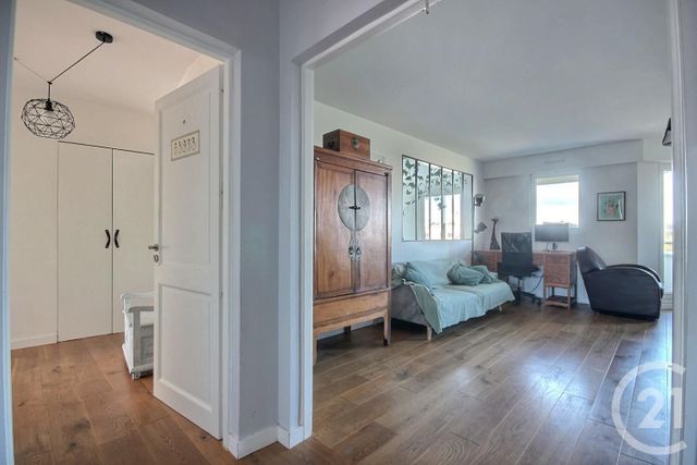 Appartement T4 à louer - 4 pièces - 95.75 m2 - BOULOGNE BILLANCOURT - 92 - ILE-DE-FRANCE - Century 21 Prestimmo Conseil