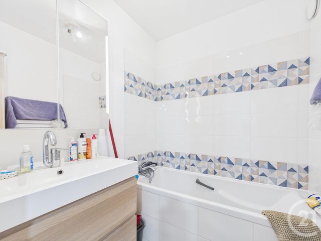 Appartement T4 à louer - 4 pièces - 95.75 m2 - BOULOGNE BILLANCOURT - 92 - ILE-DE-FRANCE - Century 21 Prestimmo Conseil