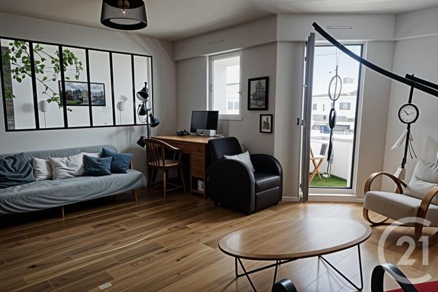 Appartement T4 à louer - 4 pièces - 95.75 m2 - BOULOGNE BILLANCOURT - 92 - ILE-DE-FRANCE - Century 21 Prestimmo Conseil