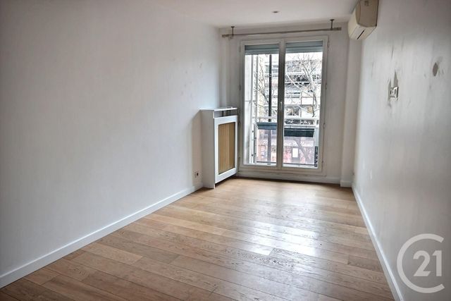 Appartement F3 à louer - 3 pièces - 77.39 m2 - BOULOGNE BILLANCOURT - 92 - ILE-DE-FRANCE - Century 21 Prestimmo Conseil