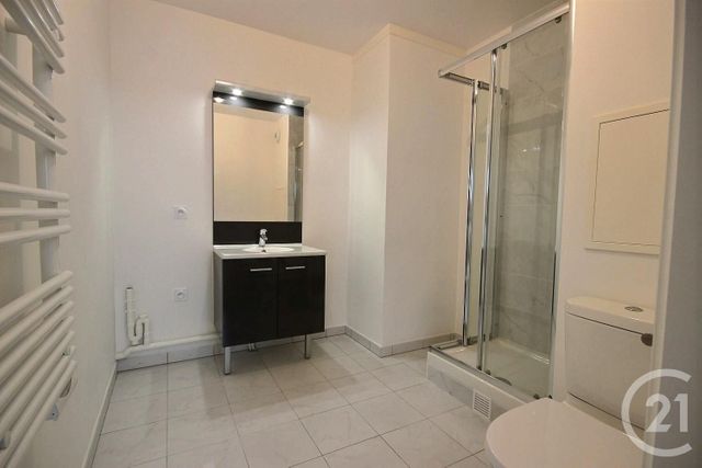 Appartement T2 à vendre - 2 pièces - 32.74 m2 - BOULOGNE BILLANCOURT - 92 - ILE-DE-FRANCE - Century 21 Prestimmo Conseil