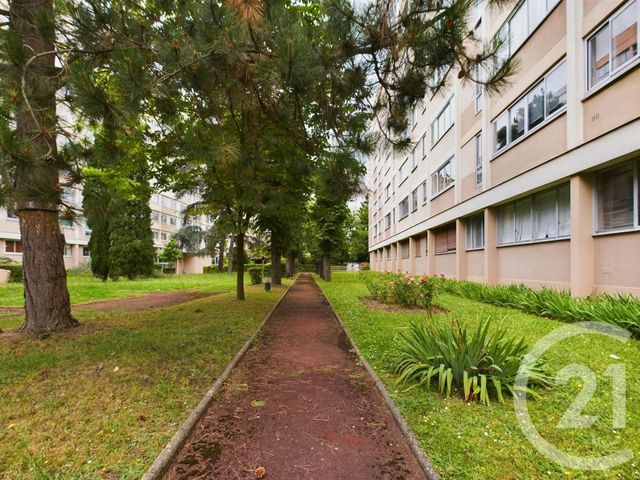 Appartement T2 à louer - 2 pièces - 35.77 m2 - BOULOGNE BILLANCOURT - 92 - ILE-DE-FRANCE - Century 21 Prestimmo Conseil
