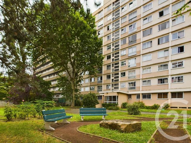 Appartement T2 à louer - 2 pièces - 35.77 m2 - BOULOGNE BILLANCOURT - 92 - ILE-DE-FRANCE - Century 21 Prestimmo Conseil